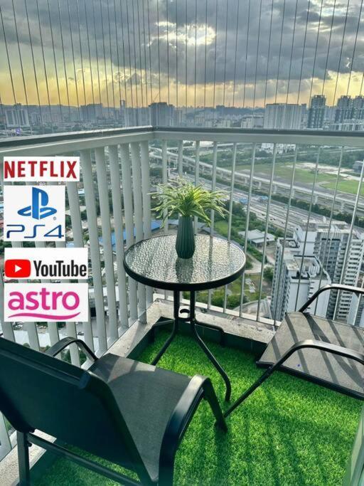 Sunset View At Modern *
